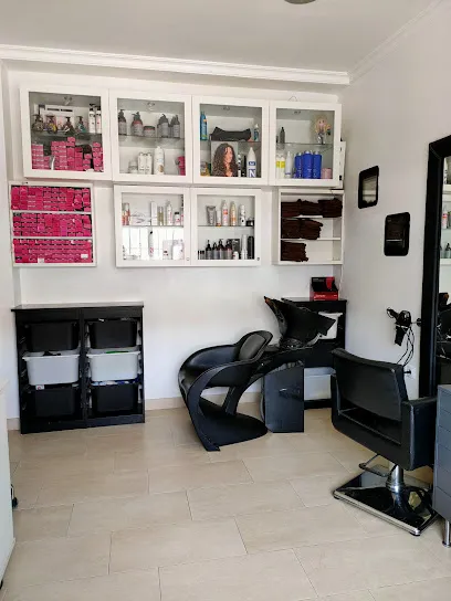 Peluquería y estética Julia