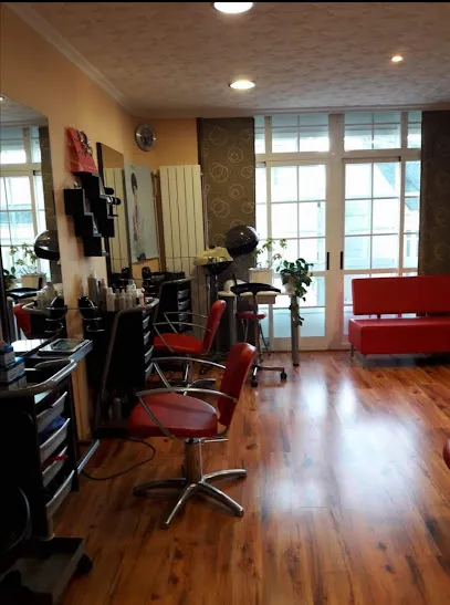 Peluqueria Estetica Manoli