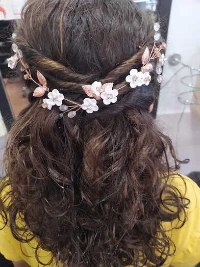Raquel Cortés Estilistas