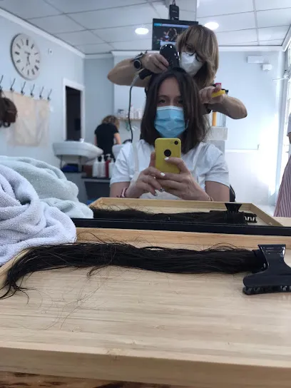 PELUQUERIA G & REY