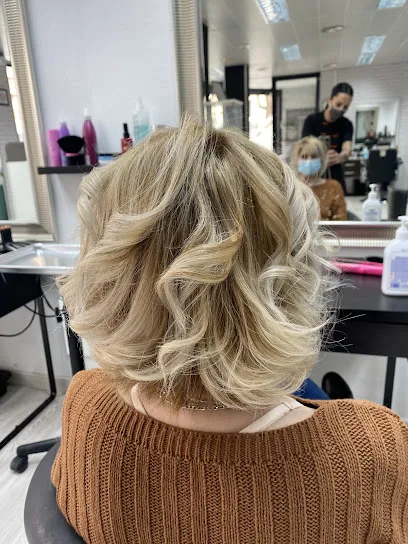 Peluquería Lola Herrera