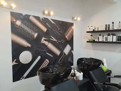 Peluquería Low Cost Milano Cosmetic Hairdressers