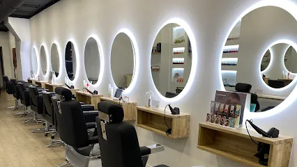 PELUQUERIA M & M | HORTA