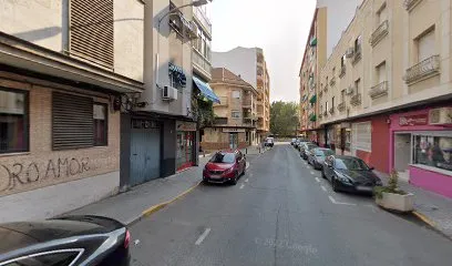 Peluqueria Magenta
