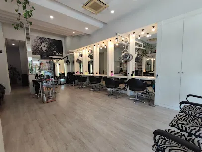 Peluqueria Makuángela