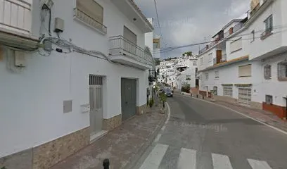 PELUQUERÍA MARILÓ