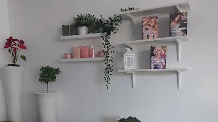 Peluqueria Newcolors