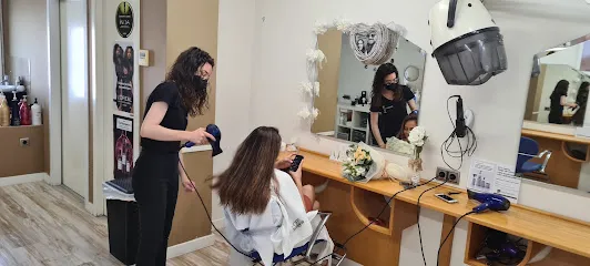 PELUQUERIA NINA