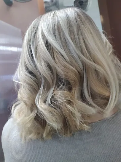 Peluquería Nuevolook barros y centro yogasoul
