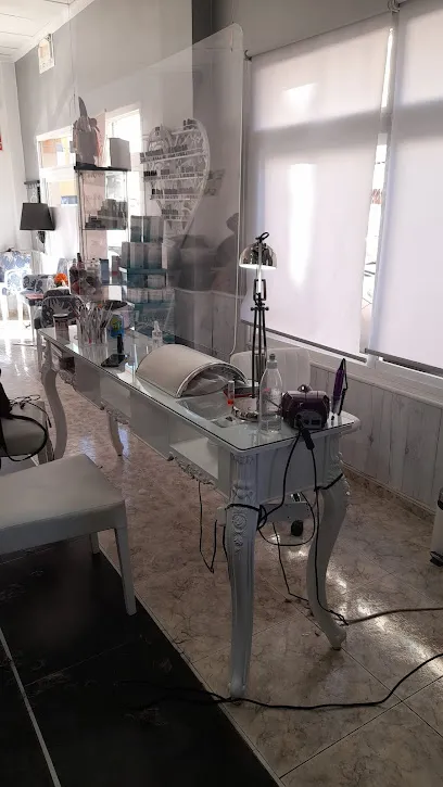 Peluqueria Unisex Enea Estilistas