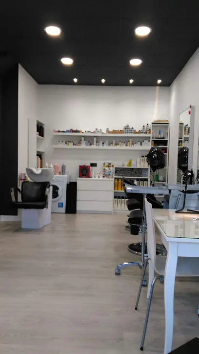 Peluquería wauw by Prada