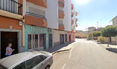 PELUQUERIA y BELLEZA NINES