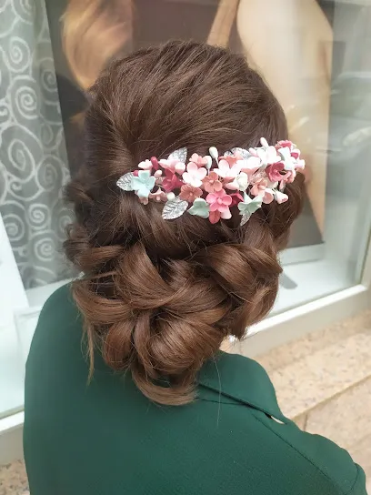 Peluqueria y estetica Atenea unisex
