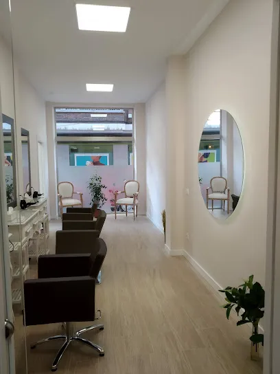 Peluquería y Estética Candy (Candela Ruiz)
