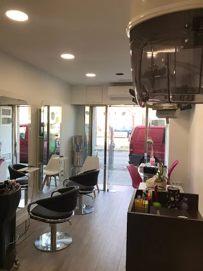 Peluquería y Estética Caridad