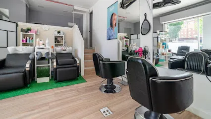 Peluqueria y Estetica Creaciones Emilia
