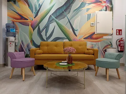 Peluqueria y Estetica HOLZEN
