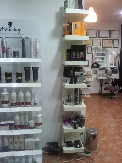 Peluquería y Estética Nova