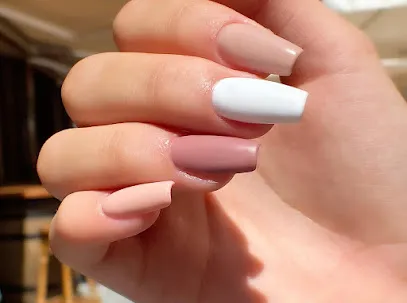 PELUQUERIA y ESTÉTICA SALON LENHOA