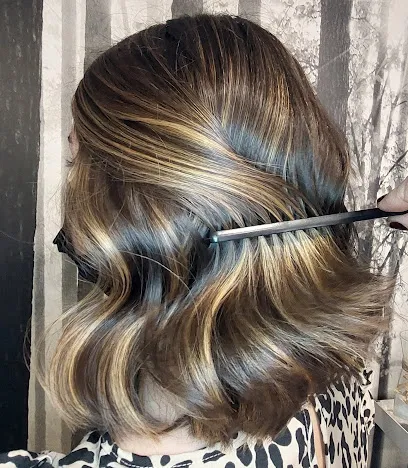 Peluqueria y Estética Tokes Unisex