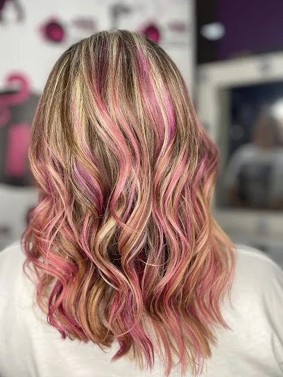 Peluqueria y Salón de Belleza Mónica