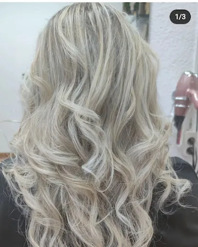 Peluquería y salón de belleza Patricia