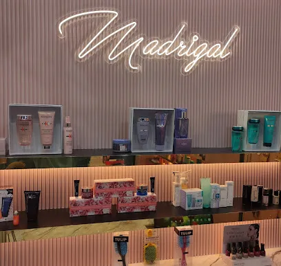Peluquerias Madrigal Serrano