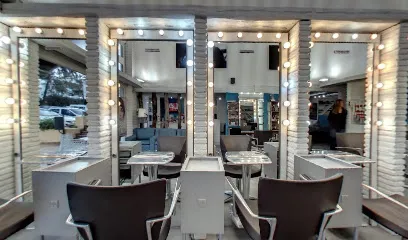 Pepe Moreno Peluquería y Estética