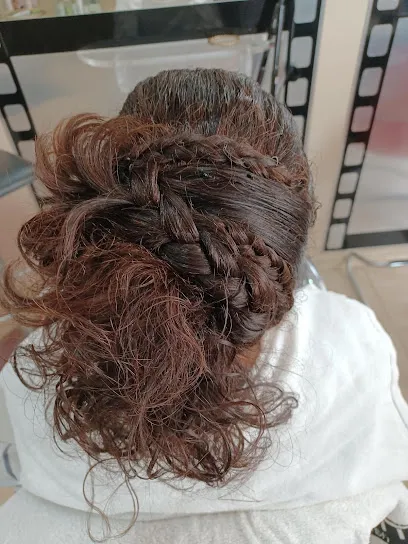 Pinedo Peluqueros