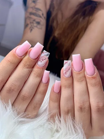 PRETTY Nails