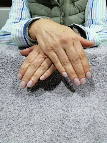 Purpurina Nails