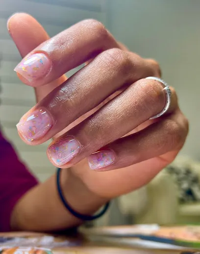 :+QNails Studio