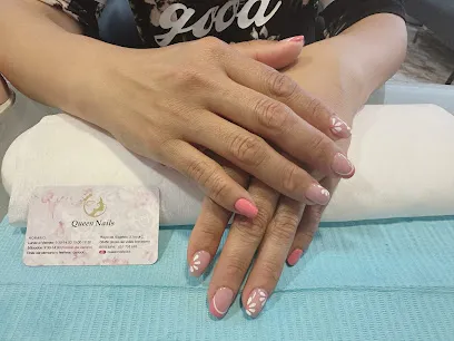 Queen Nails