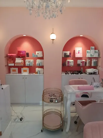 Queen of Nails