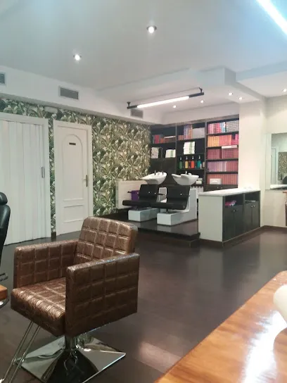 QUINTEROS PELUQUERIA y ESTETICA