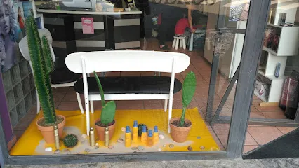 R & L Peluqueros