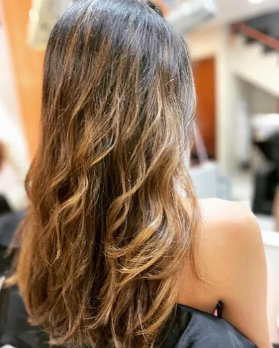 Raquel Guirao Peluqueria