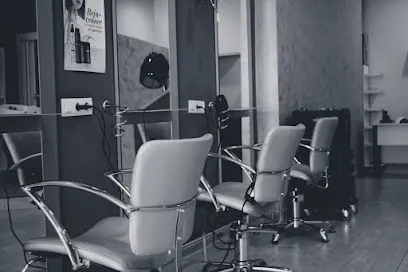 Raquel Pérez Peluquería y Barbería