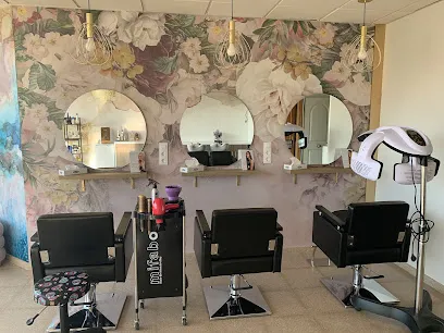 Rebecca Ugbaze Hair Salon