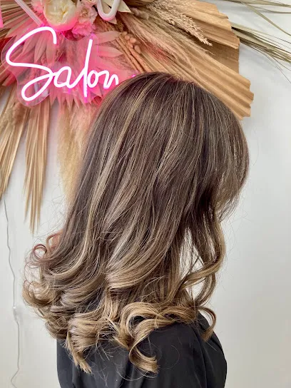 RV Salon