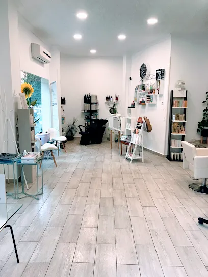 Salon de Belleza Maria Jose Galan