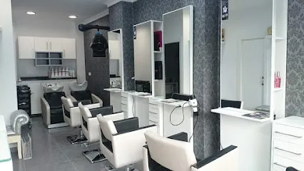 Salón de Belleza MM. Peluquería - Estética