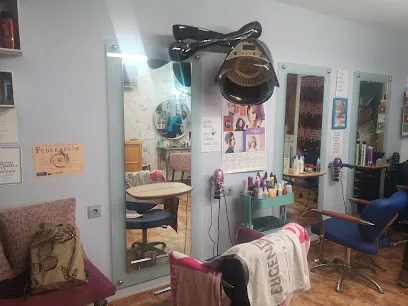 Salón de Peluquería María Teresa