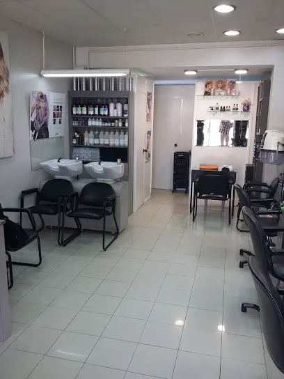 Salón de Peluquería y Belleza Donna