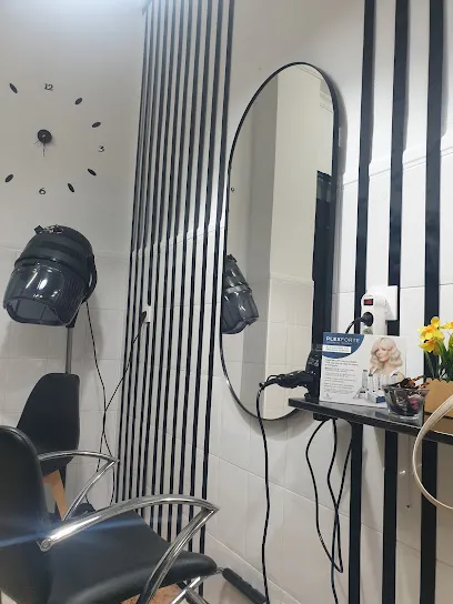 Salón de Peluquería y Estética MARVA