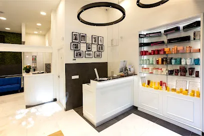 Salón LLONGUERAS | Calle del Doctor Fleming, 31