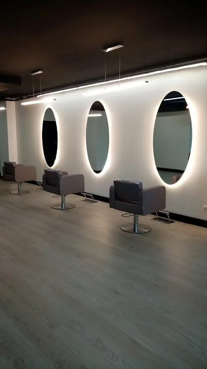 SALÓN NARAIN