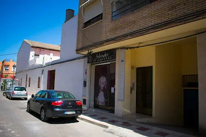 Salvador Peluqueros