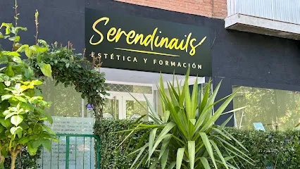 SerendiNails