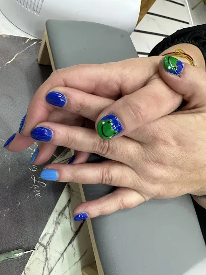 Shine Nails